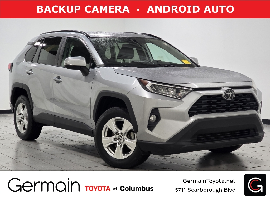 2020 Toyota RAV4 XLE's photo