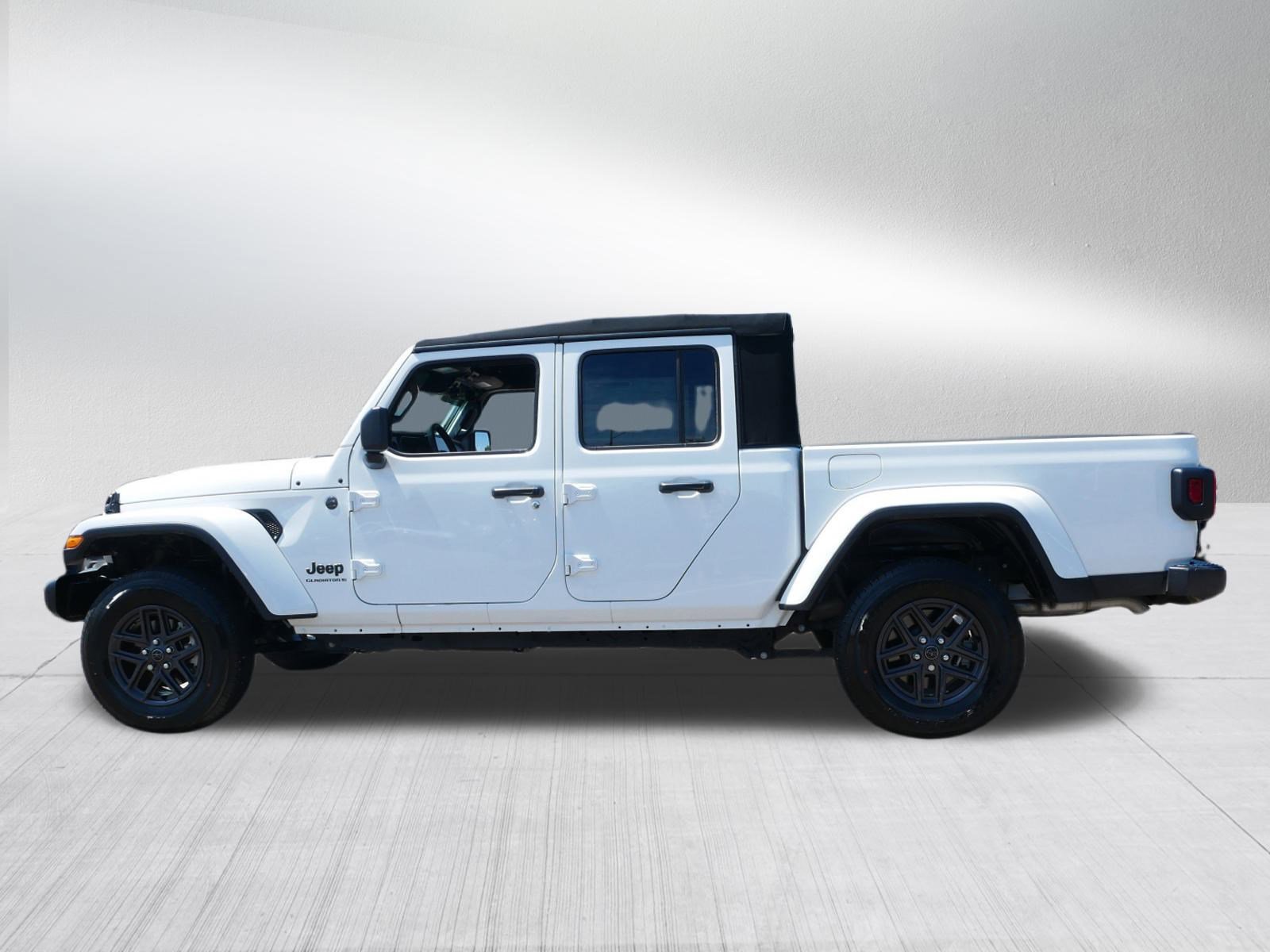 2024 Jeep Gladiator Sport S photo 4