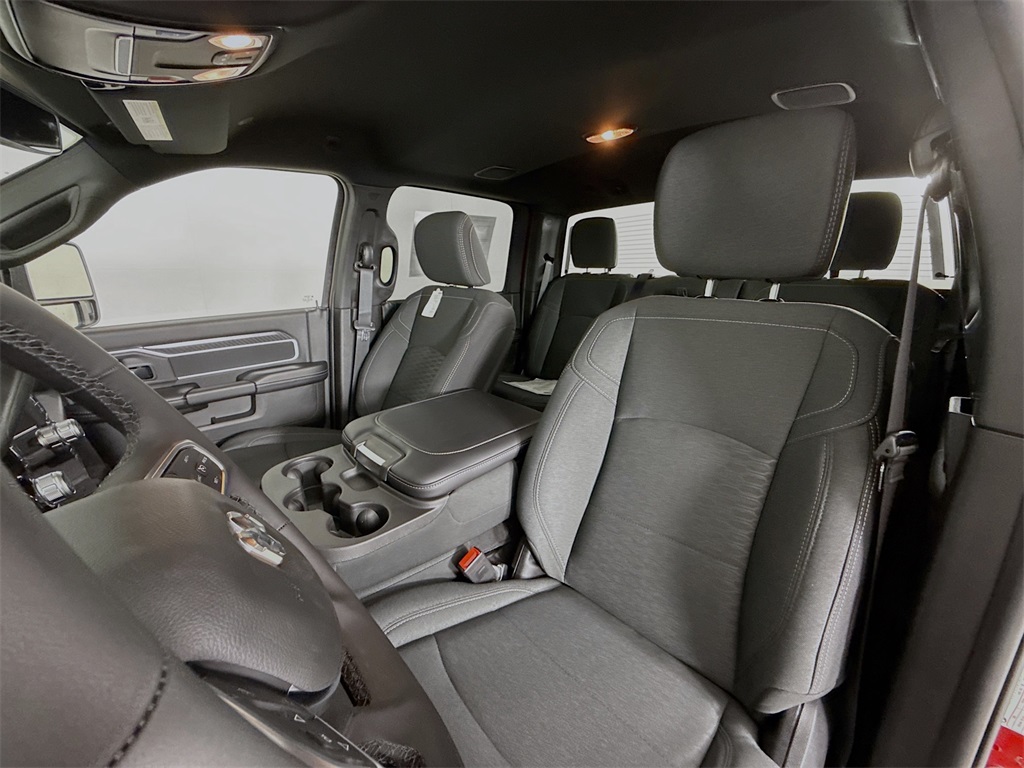 2025 Ram 2500 Big Horn photo 13