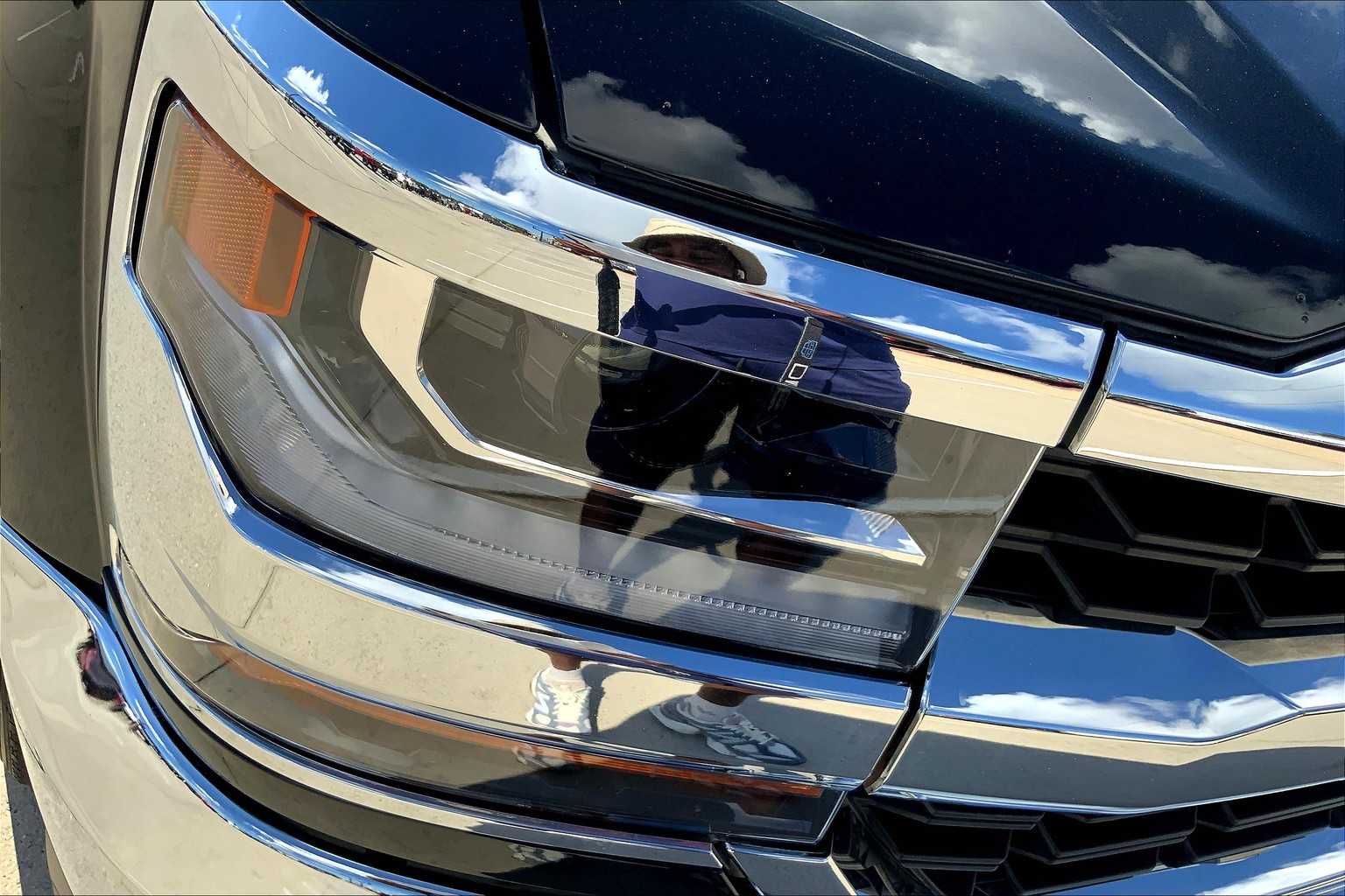2017 Chevrolet Silverado 1500 LT photo 20