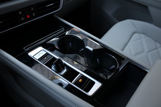 2026 Volkswagen Atlas SE Technology photo 5