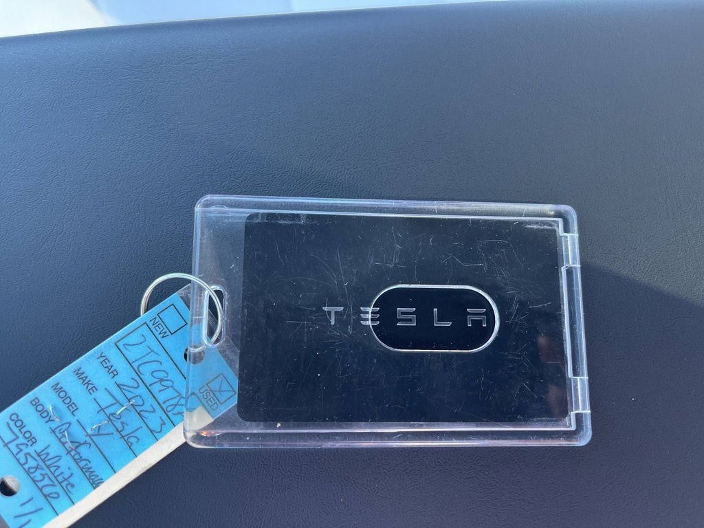 2023 Tesla Model Y Performance's photo