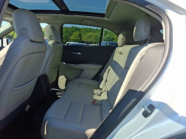 2023 Cadillac XT4 Premium Luxury photo 9