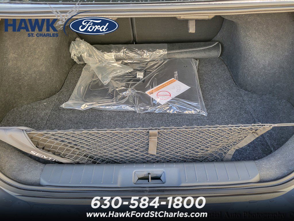 2025 NISSAN SENTRA - Image 17