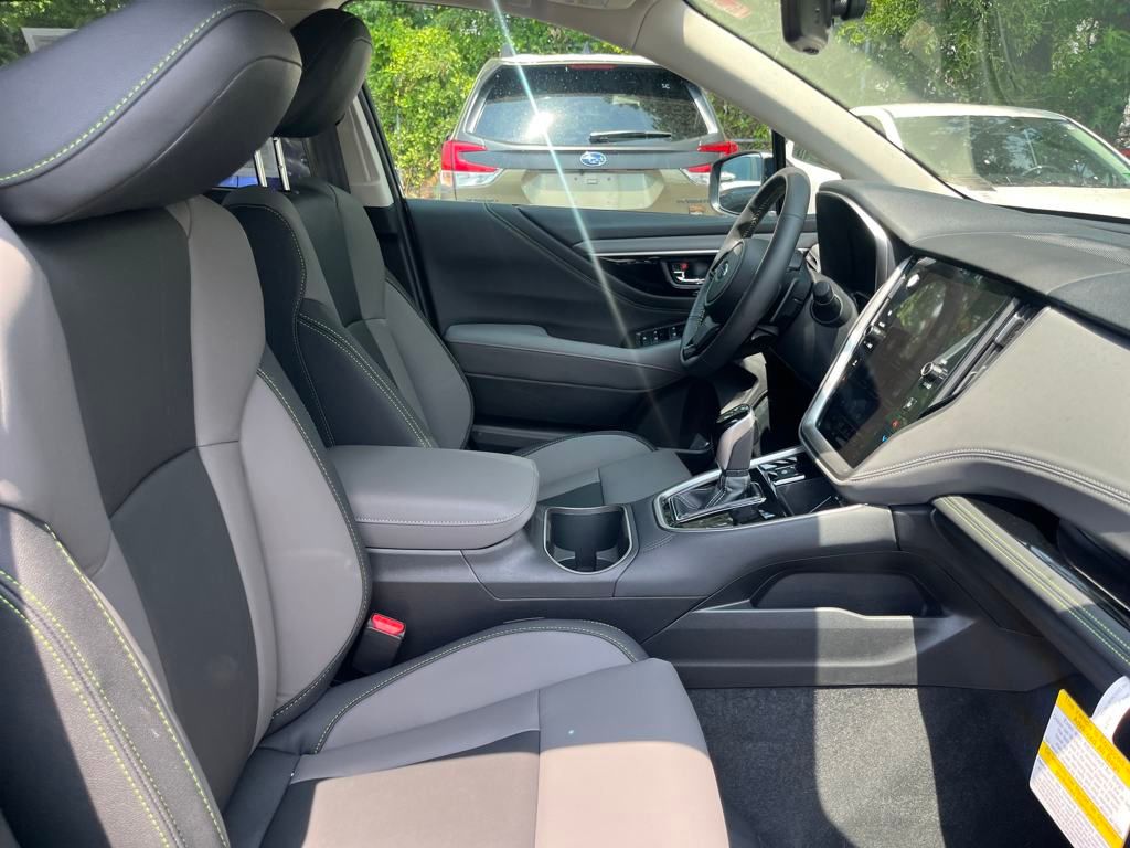 2025 Subaru Outback Onyx Edition photo 30