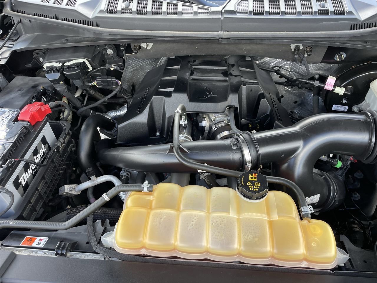 2015 Ford F-150 XLT photo 9