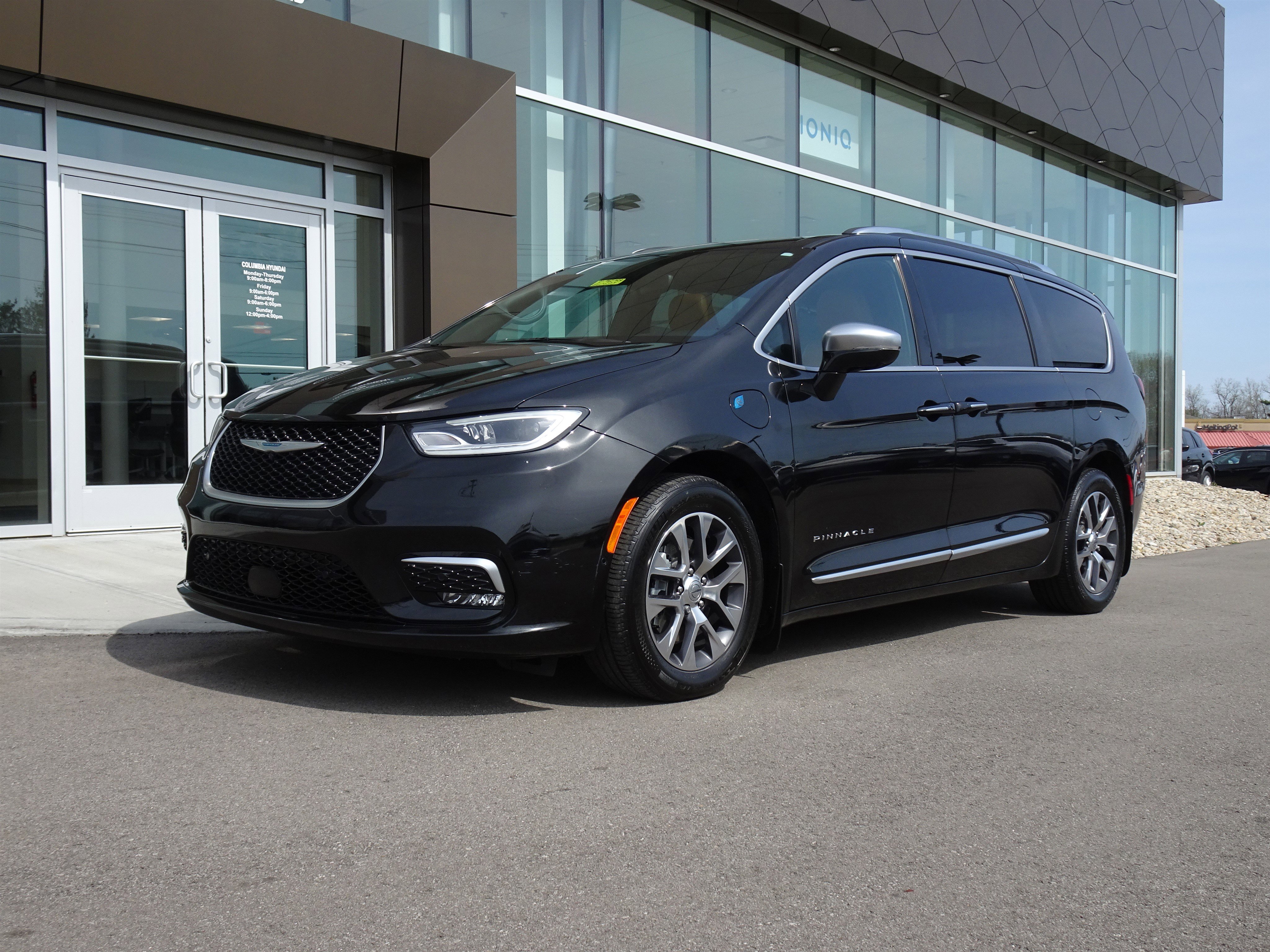 Hybrid Pinnacle Pre Owned Pacifica Hybrid Certified Used 2022