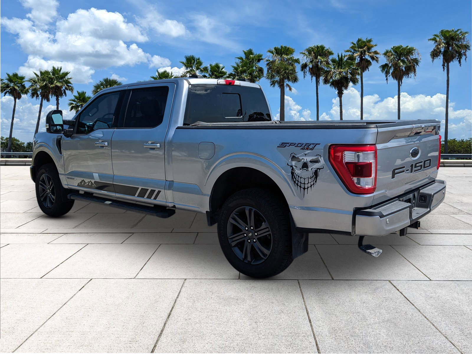 2023 Ford F-150 Lariat photo 7