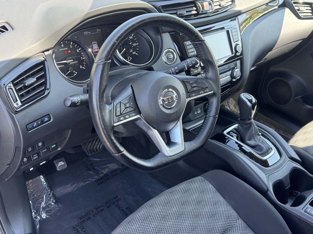 2021 Nissan Rogue Sport SV photo 18