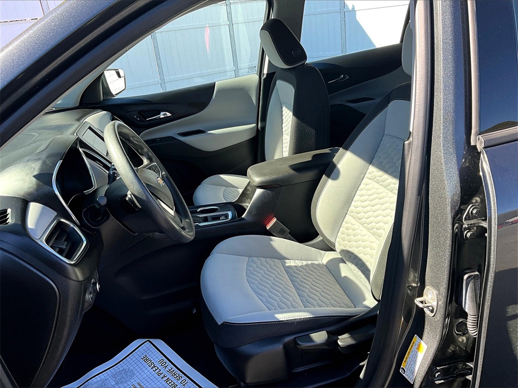 2019 Chevrolet Equinox LS photo 9