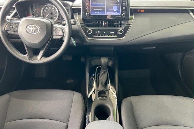 2021 Toyota Corolla LE photo 10