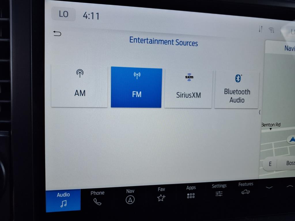 2025 Ford F-150 Lariat photo 9