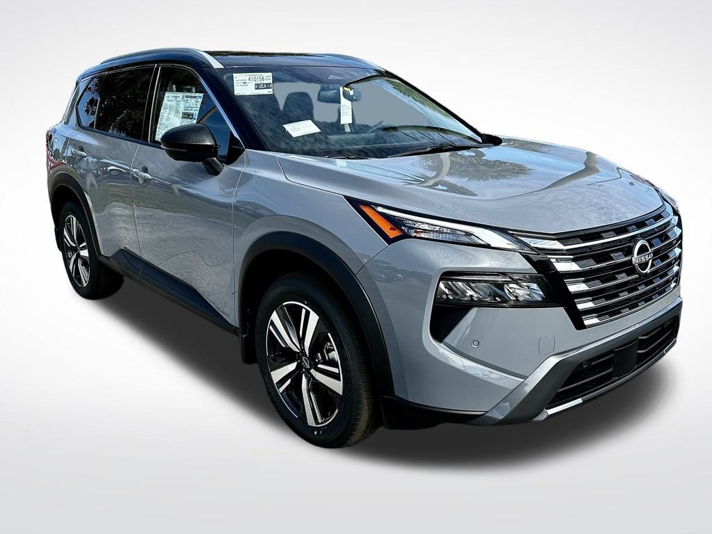 2025 Nissan Rogue SL photo 3