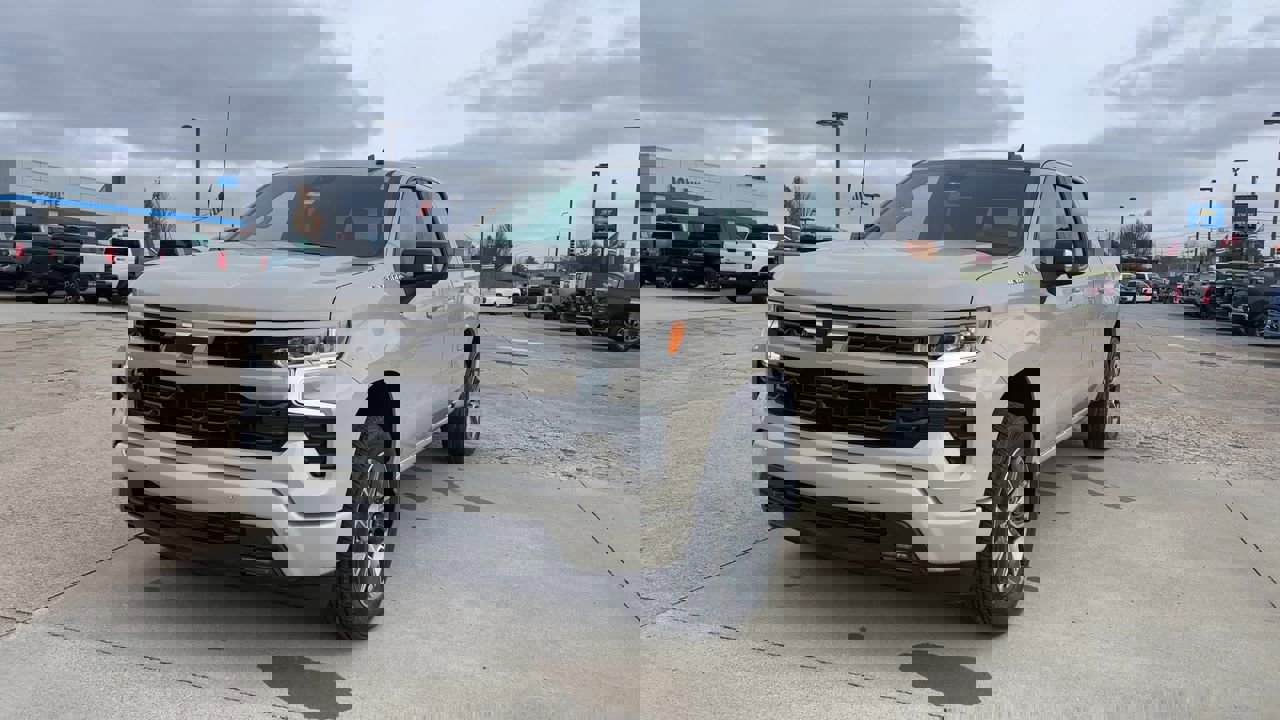 2026 Chevrolet Silverado 1500 RST photo 3