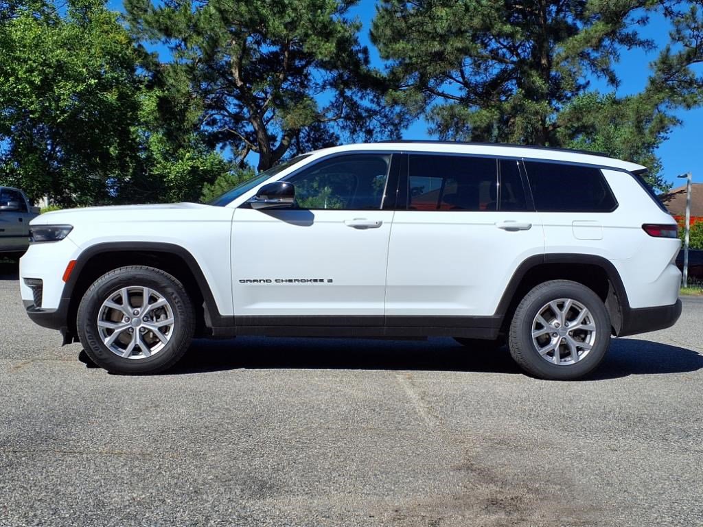 2021 Jeep Grand Cherokee Limited photo 3