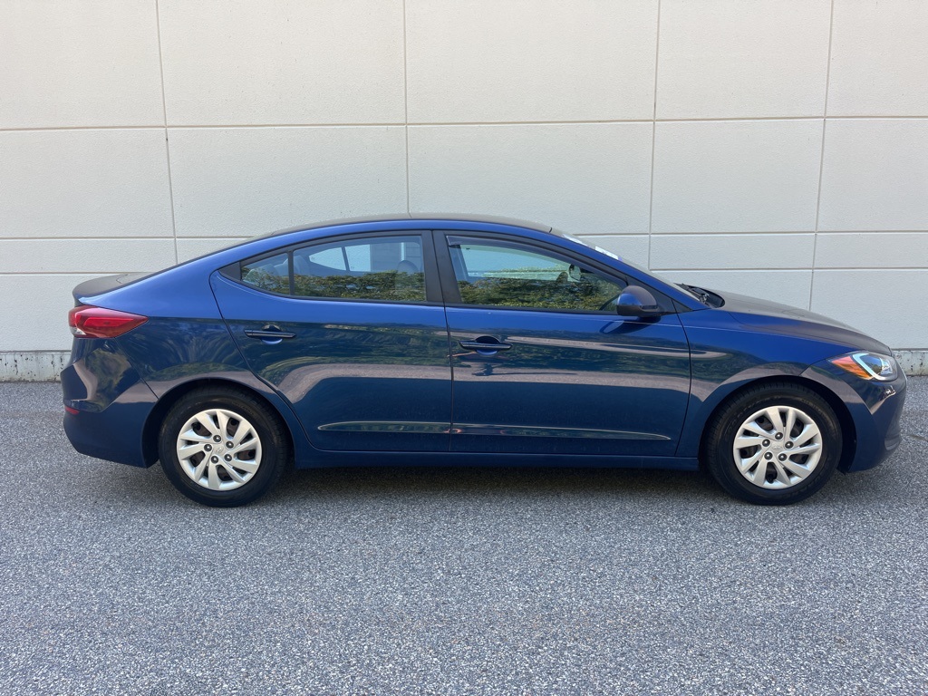 2018 Hyundai Elantra SE photo 3