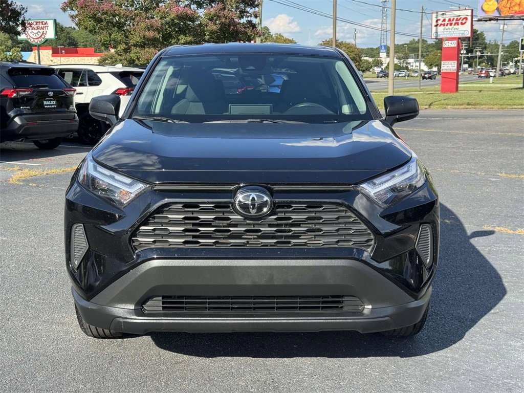 2024 Toyota RAV4 LE photo 18