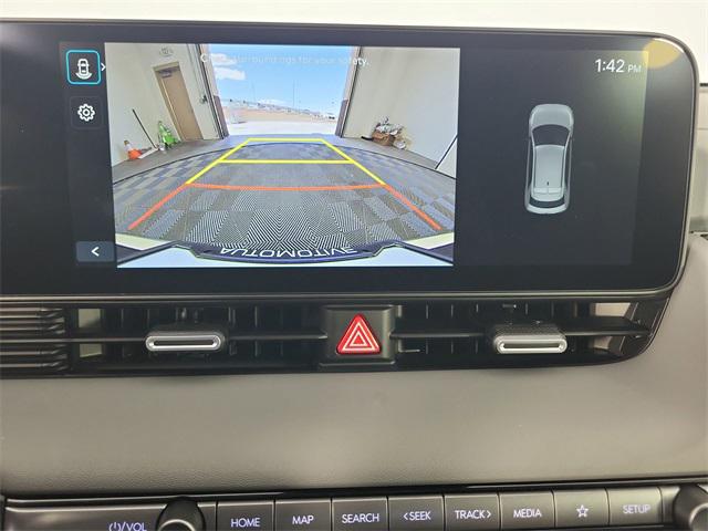 2025 Hyundai Ioniq 5 SE photo 13