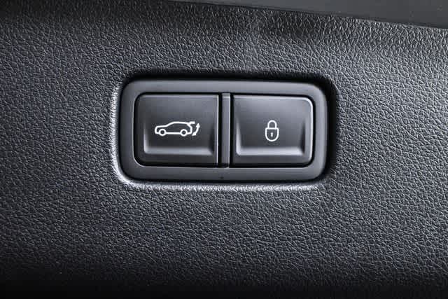 2026 Genesis GV70 2.5T Advanced photo 24