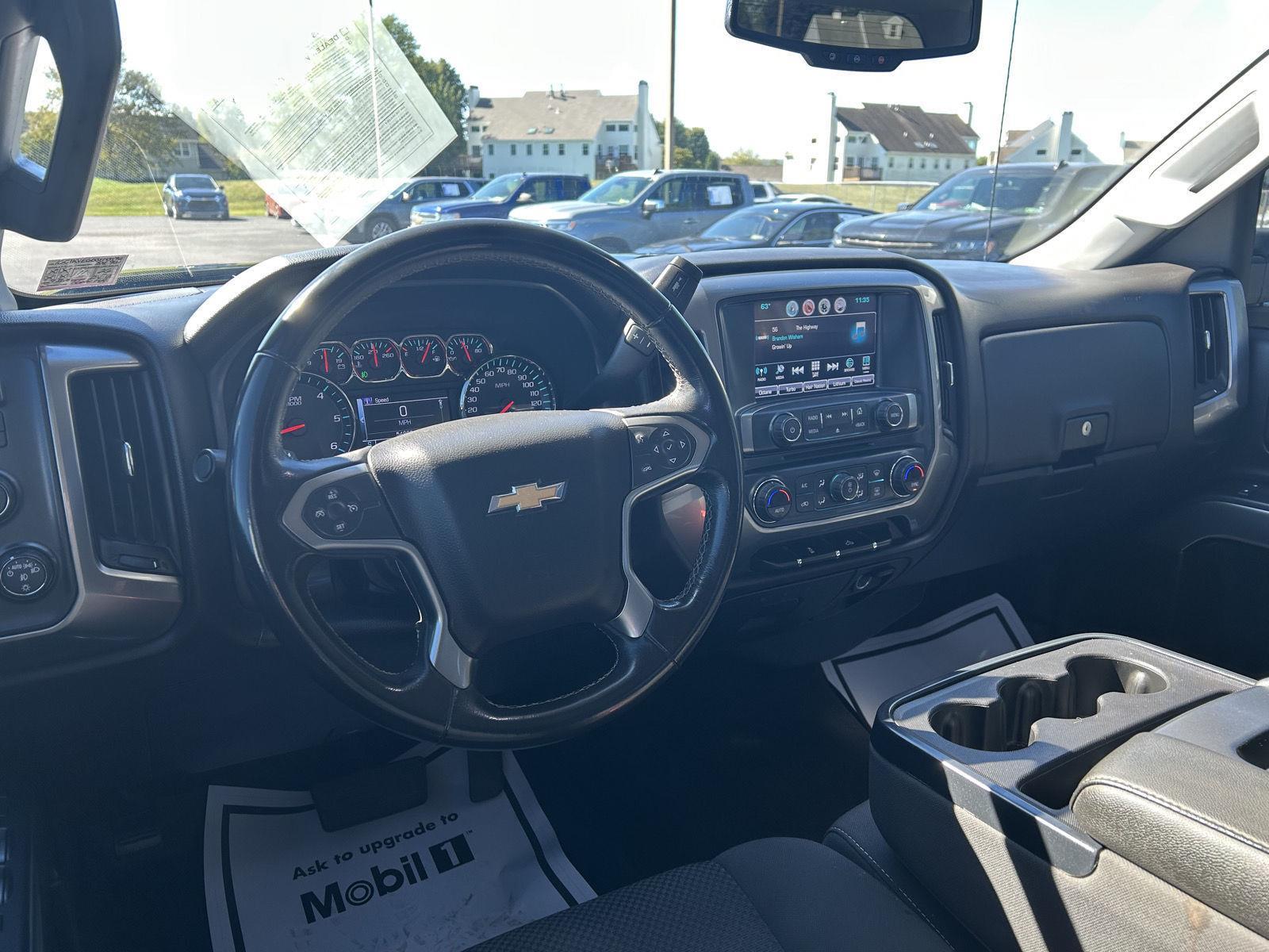 2018 Chevrolet Silverado 2500HD LT photo 14