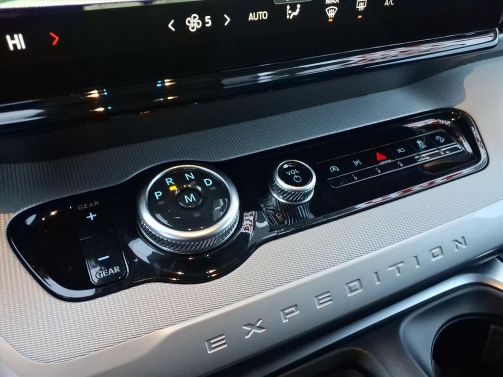 2025 FORD EXPEDITION MAX - Image 11