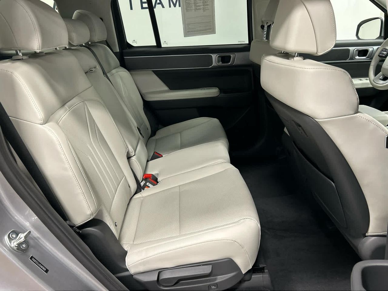 2025 Hyundai Santa Fe SEL photo 45