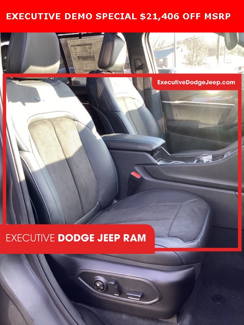2023 Jeep Grand Cherokee Trailhawk 4xe photo 16