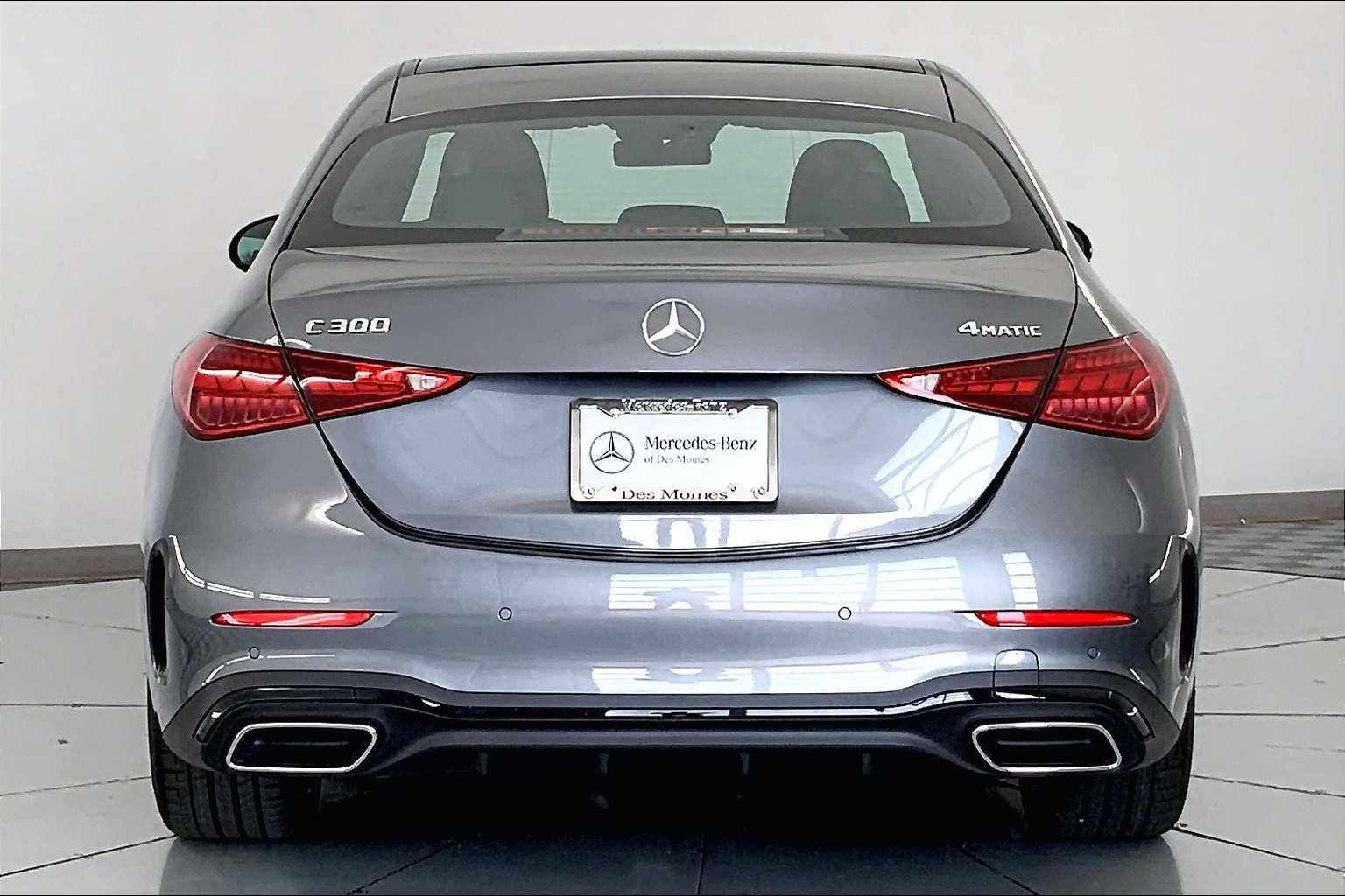 2025 Mercedes Benz C 300 4MATIC photo 4