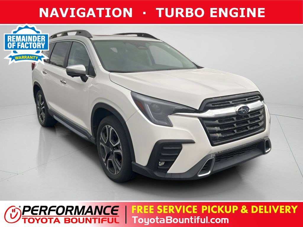2023 Subaru Ascent Touring's photo