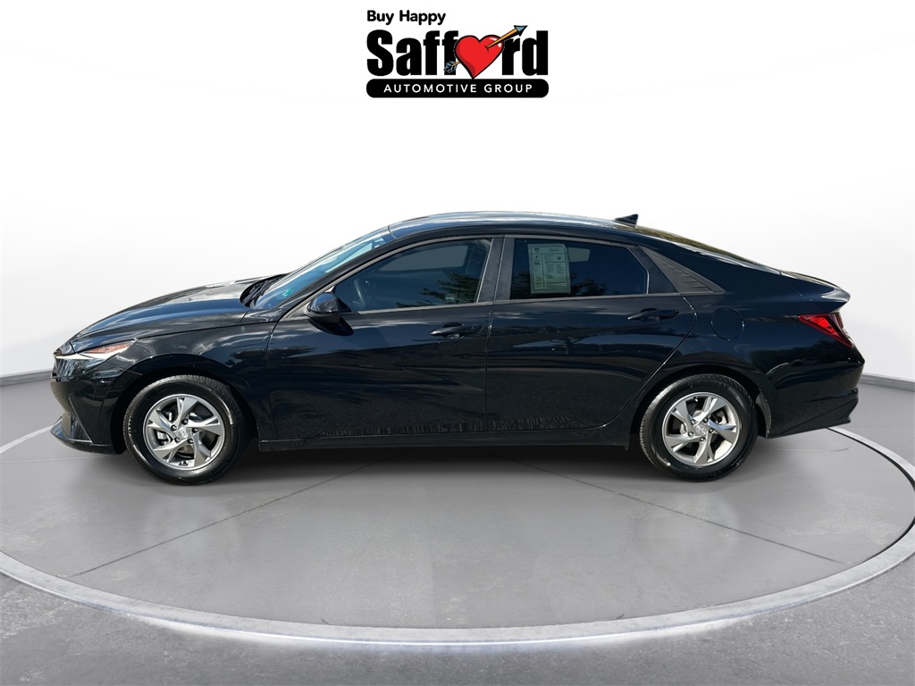 2021 Hyundai Elantra SE photo 4