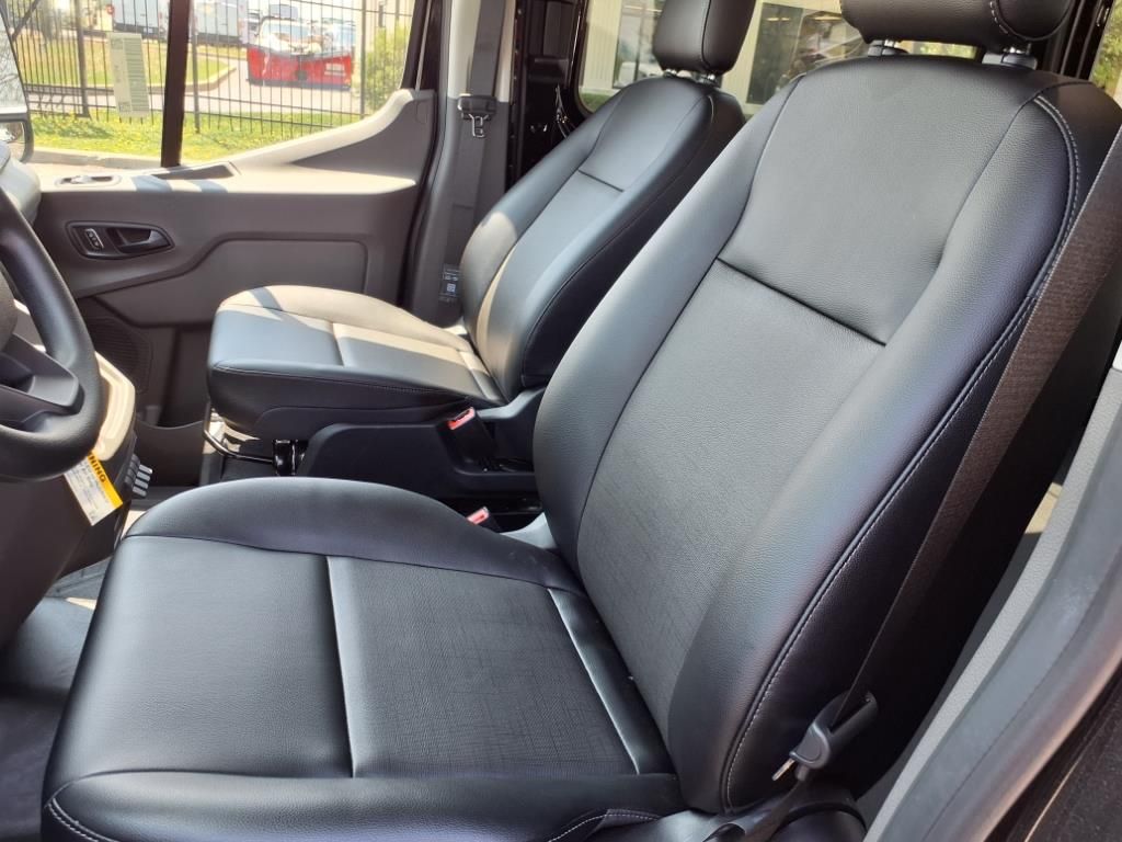 2024 Ford Transit photo 6