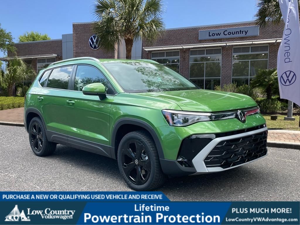 2025 Volkswagen Taos SEL's photo