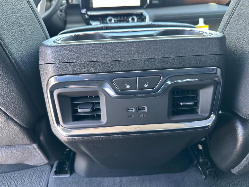 2025 Gmc Sierra 2500 HD Denali photo 15