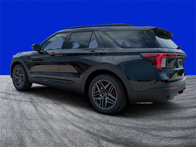 2025 Ford Explorer ST-Line photo 5