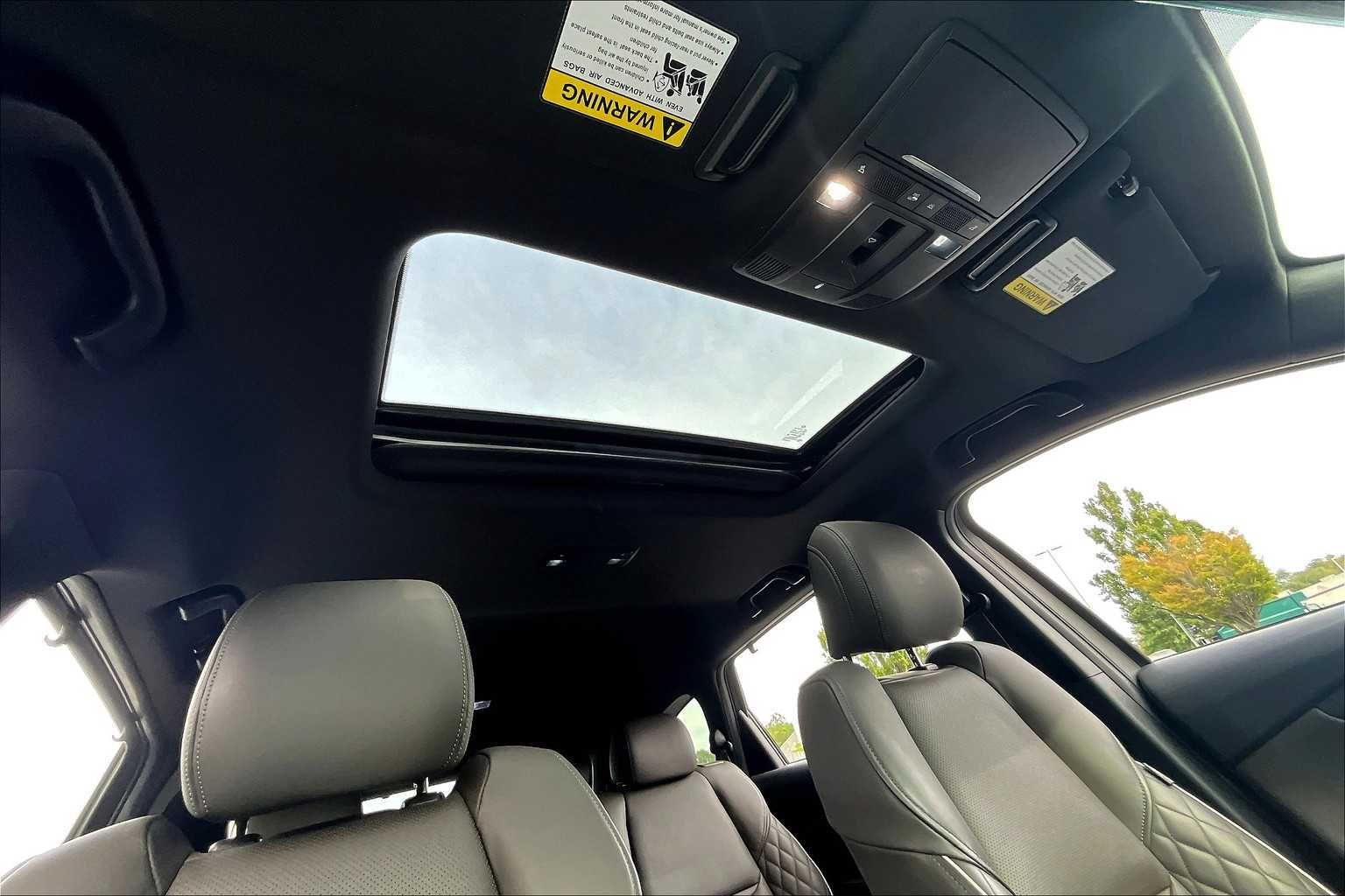 2022 Mazda CX-9 Signature photo 12