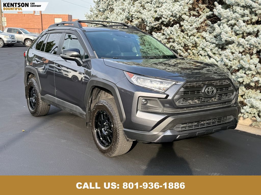 2020 Toyota RAV4 TRD photo 12