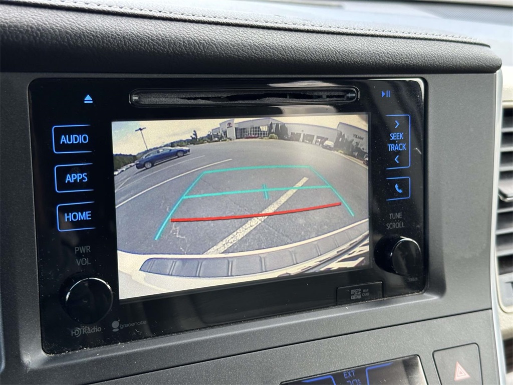 2015 Toyota Sienna XLE Premium photo 4