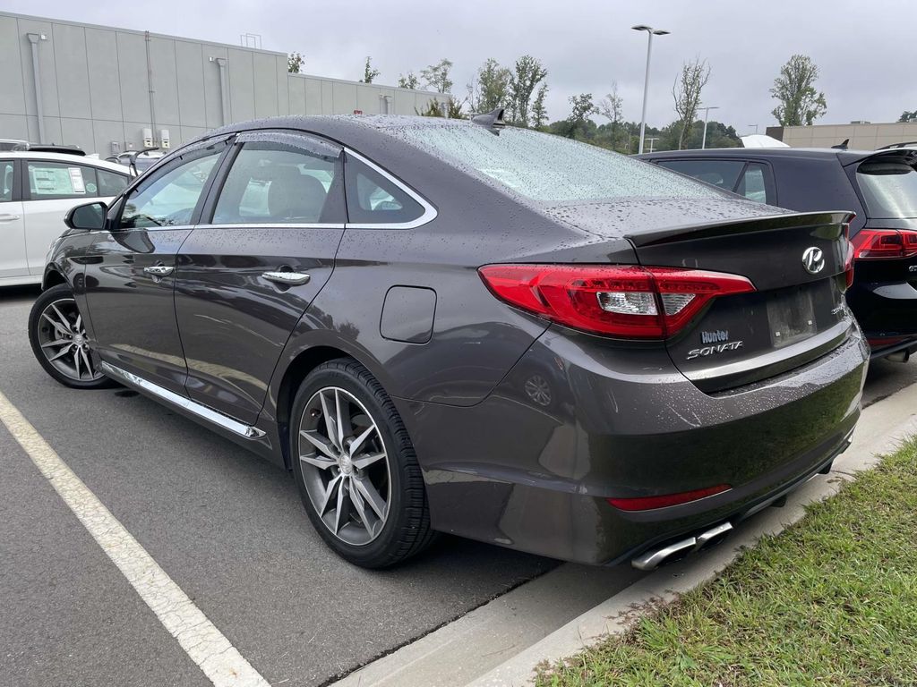 2015 Hyundai Sonata 2.0T photo 3