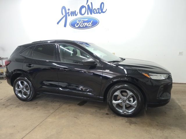 2024 Ford Escape ST-Line's photo