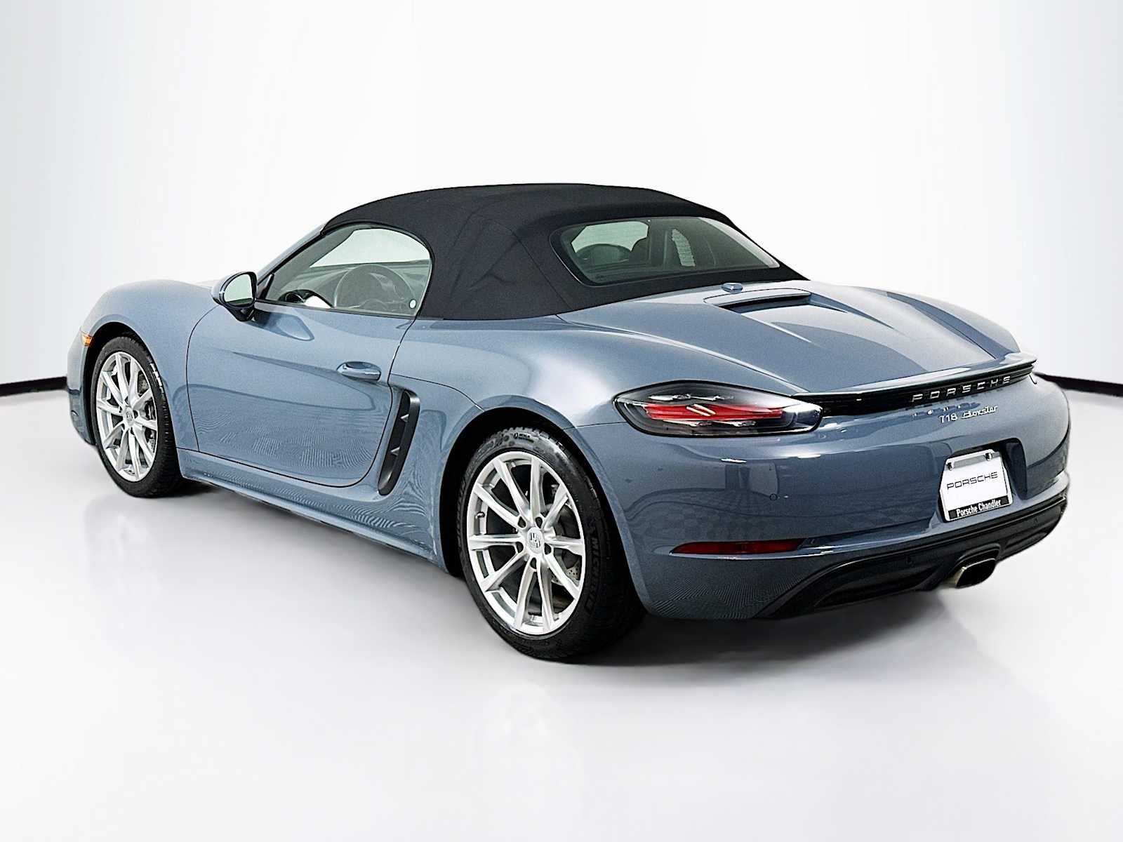 2018 Porsche Boxster photo 3