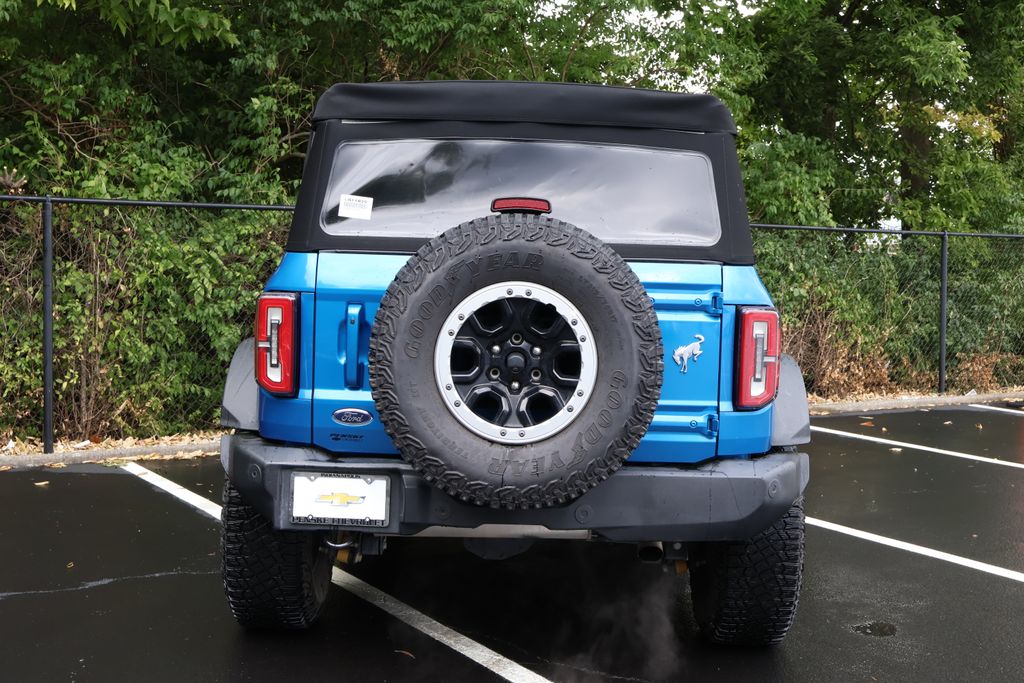 2023 Ford Bronco Outer Banks photo 6