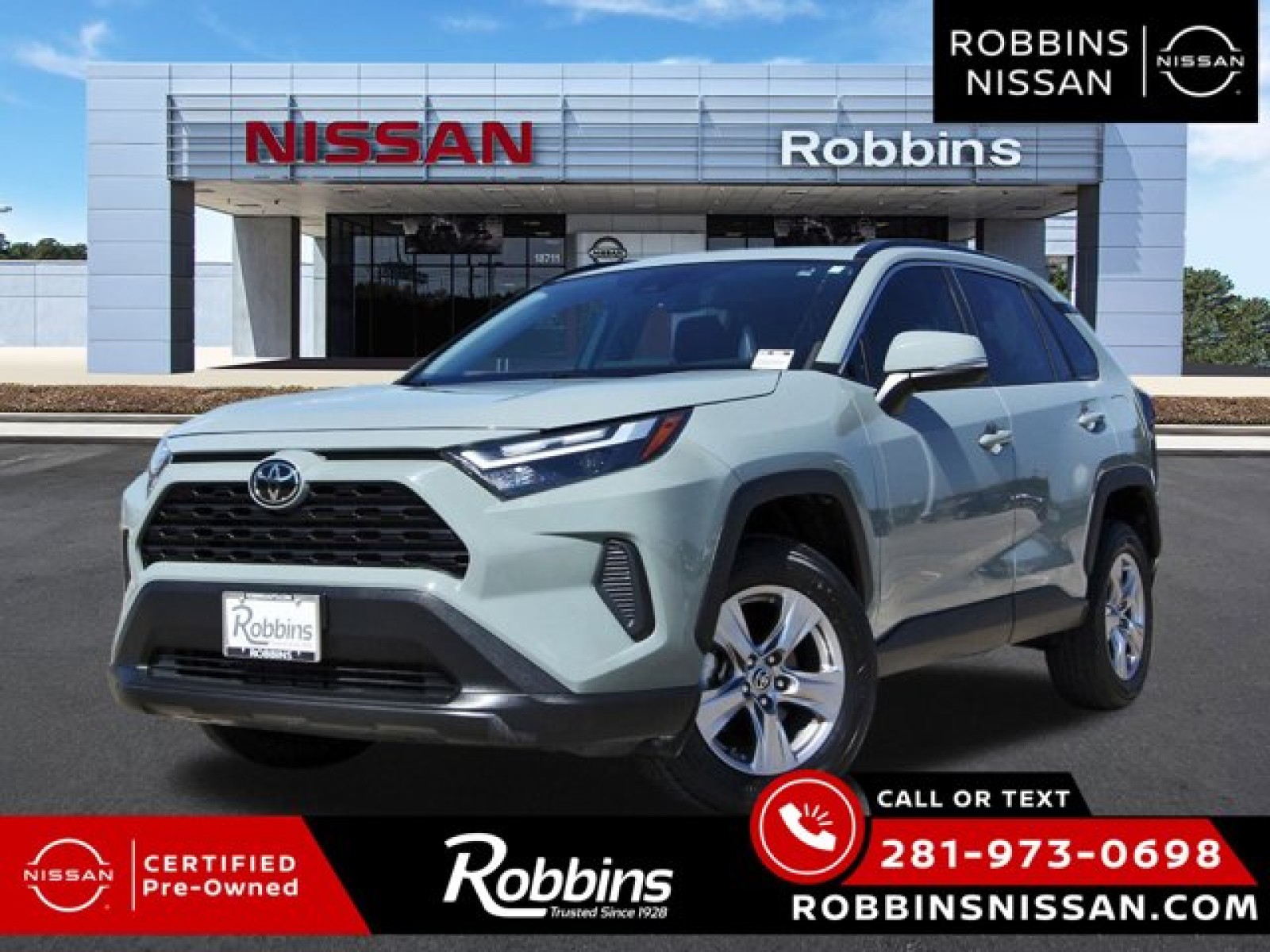 2022 Toyota RAV4 XLE Green at TX Auto Group