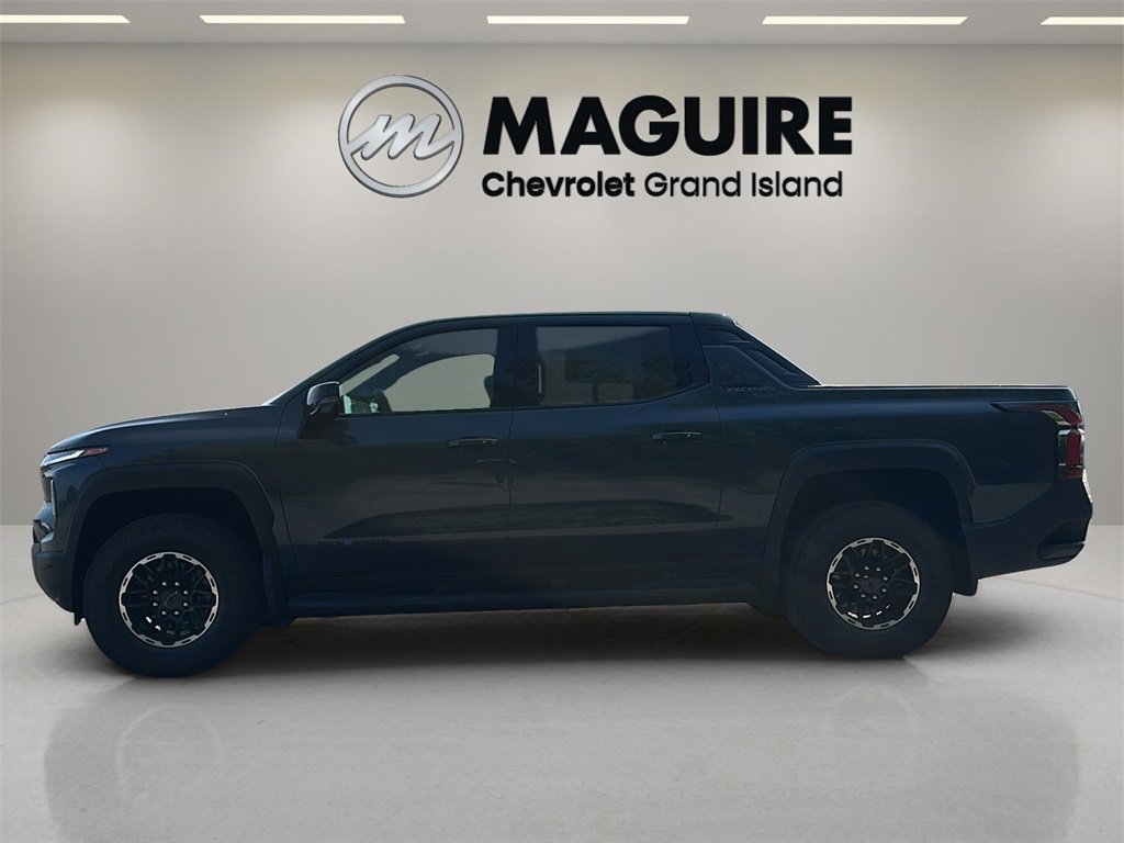 2026 Chevrolet Silverado EV Trail Boss photo 3