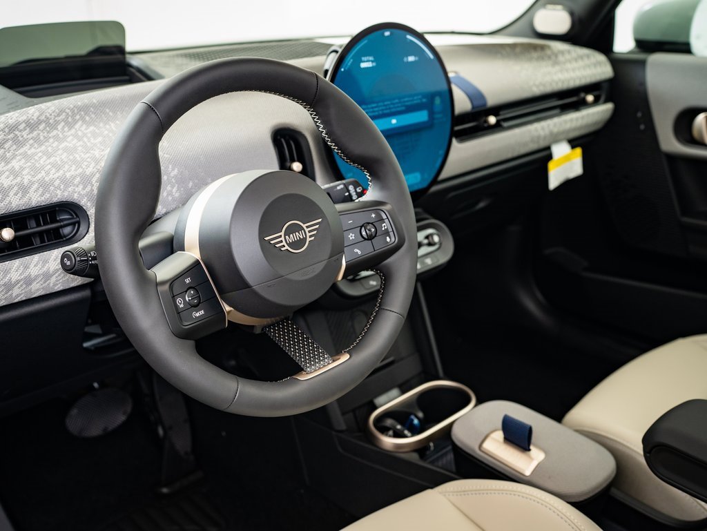 2025 Mini Cooper Hardtop S photo 4