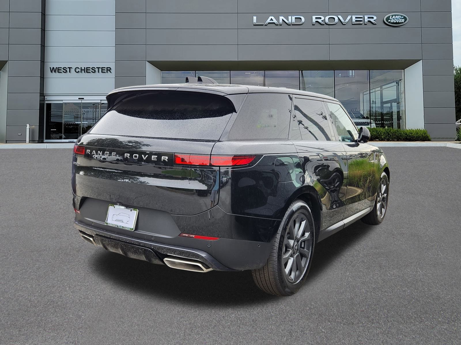 2025 Land Rover Range Rover Sport P360 SE photo 4