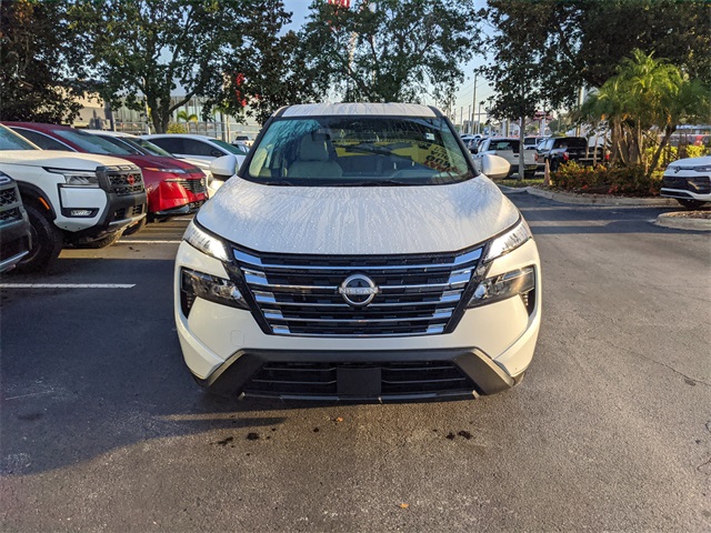 2024 Nissan Rogue SV photo 6