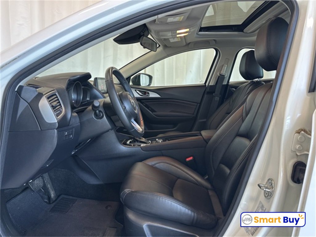 2018 Mazda Mazda3 Touring photo 4