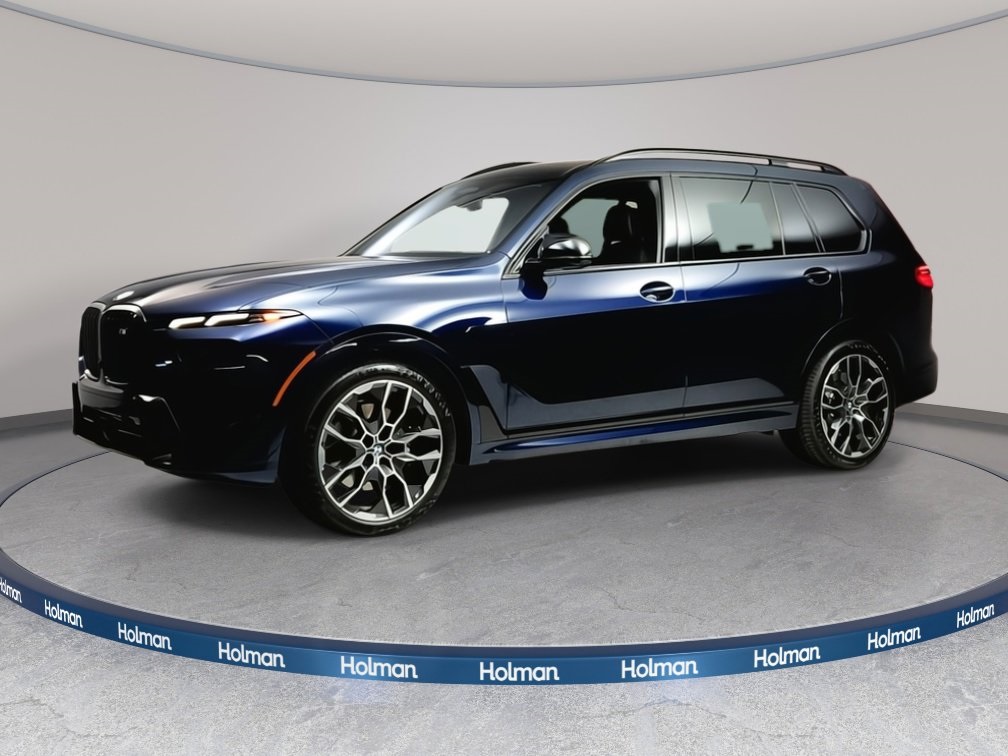 2026 BMW X7 M60i's photo