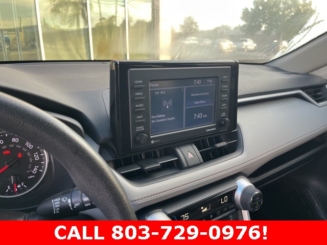2021 Toyota RAV4 XLE photo 22