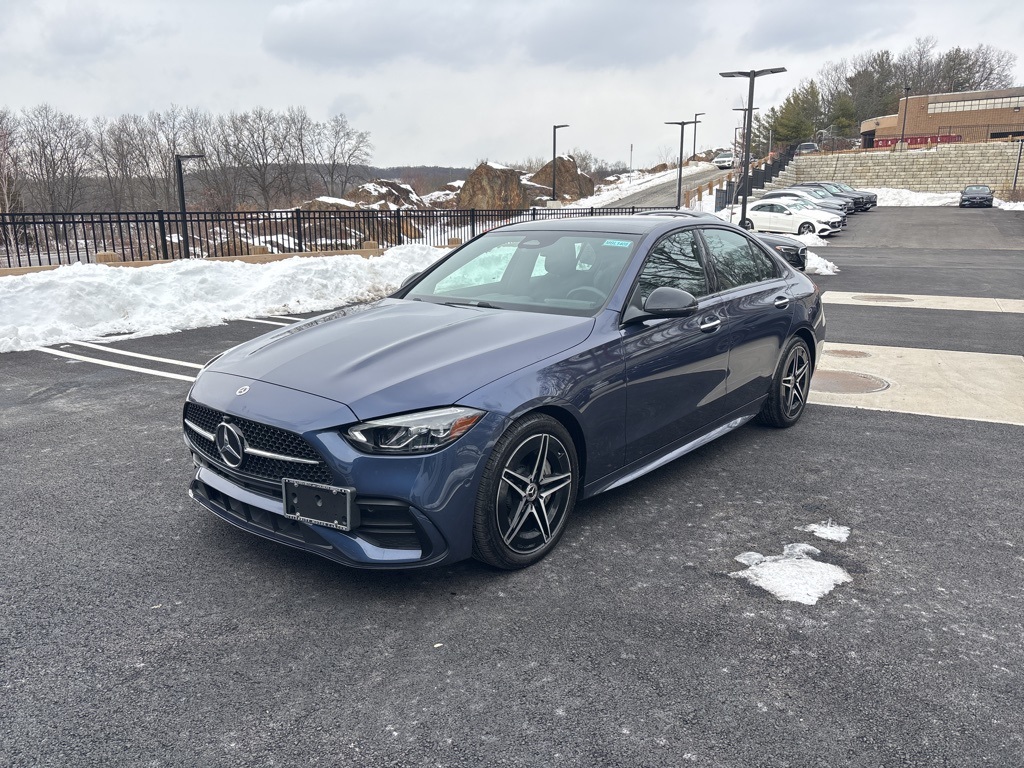 2025 Mercedes-Benz C-Class Sedan C 300's photo